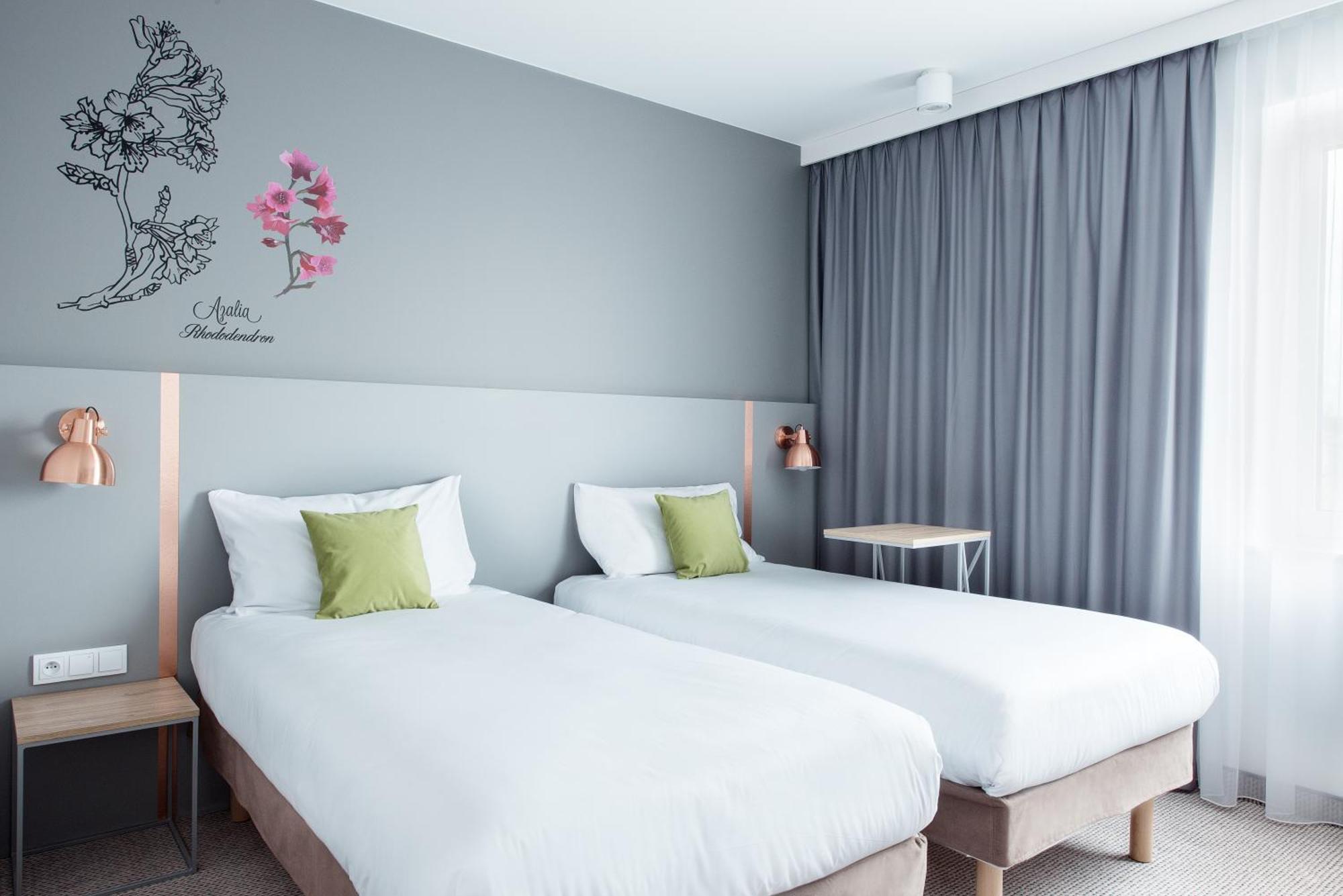 Ibis Styles Siedlce Hotell Exteriör bild