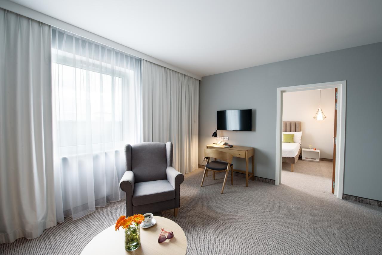 Ibis Styles Siedlce Hotell Exteriör bild